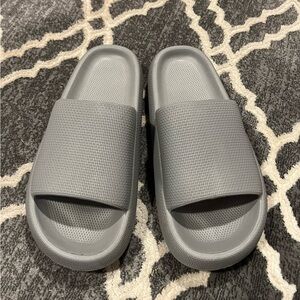 Gray slide ons